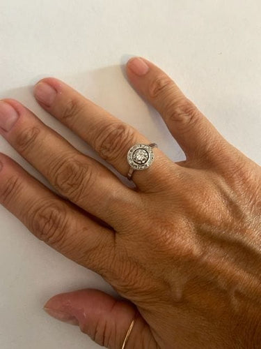 Bague 52 Bague ancienne rosace diamants 58 Facettes