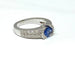 Bague Bague or blanc saphir ovale et diamants 58 Facettes