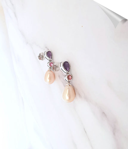 Boucles d'oreilles Pendantes perles de culture, améthystes, tourmalines 58 Facettes AA 1559