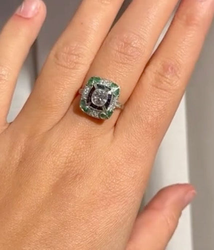 Bague 55 Bague style Art Déco Platine Diamant Saphirs Emeraudes 58 Facettes