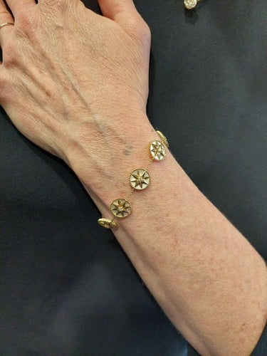 Bracelet DIOR - BRACELET "ROSE DES VENTS" DIAMANTS NACRE 58 Facettes 081101