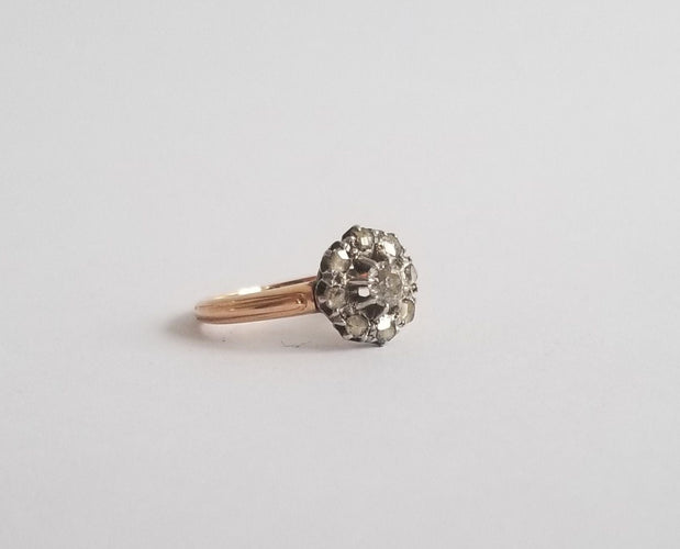 Bague 52 Bague or jaune diamants anciens 58 Facettes