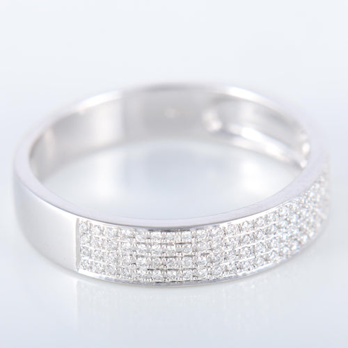 Bague 56 Bague en or blanc pavage diamants 58 Facettes