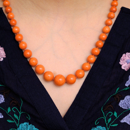 Collier Collier corail en Chute 58 Facettes