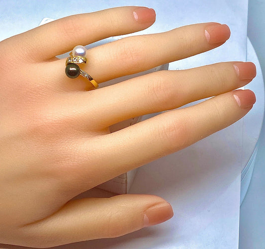 Bague 50.5 Bague en or jaune 18 carats, perle de Tahiti, perle de culture blanche et diamants 58 Facettes AB264