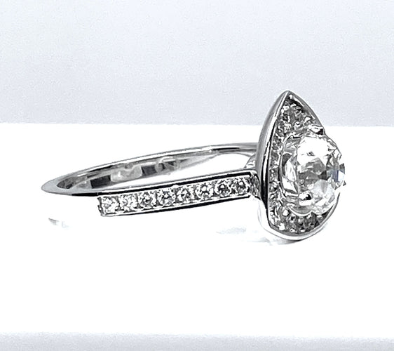 Bague 51 Bague Triangle diamant 1,10 carat 58 Facettes AB258