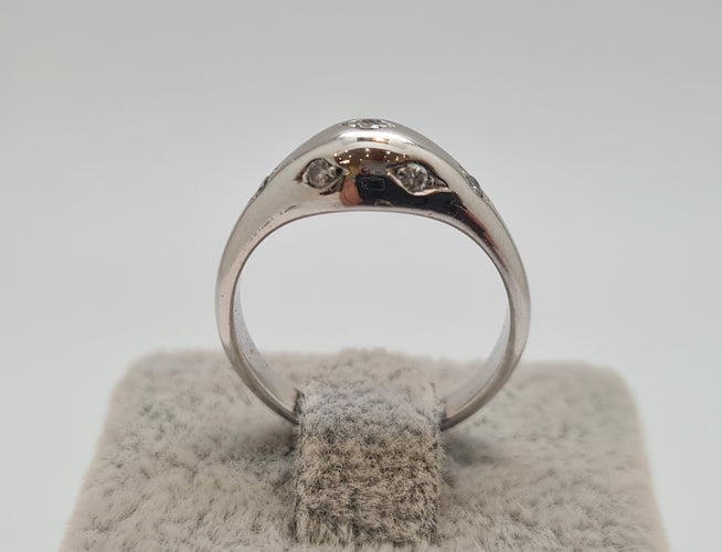 Bague 50 Bague en Or blanc, diamants 58 Facettes