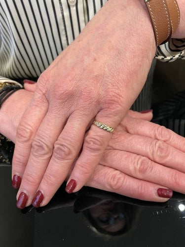 Bague 52 Demi-alliance en or jaune, diamants 58 Facettes 061791