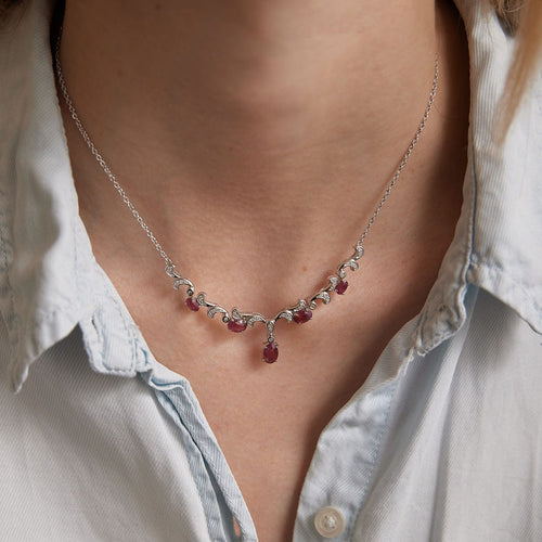Collier Collier rubis, diamants 58 Facettes