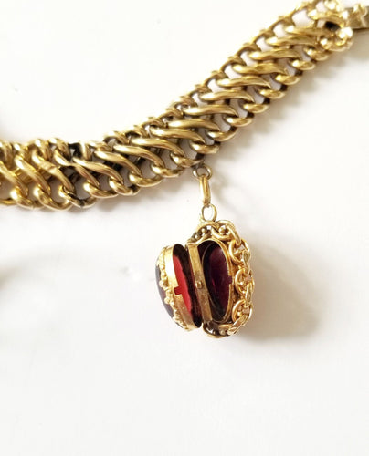 Bracelet Bracelet maille américaine or jaune et breloques 58 Facettes