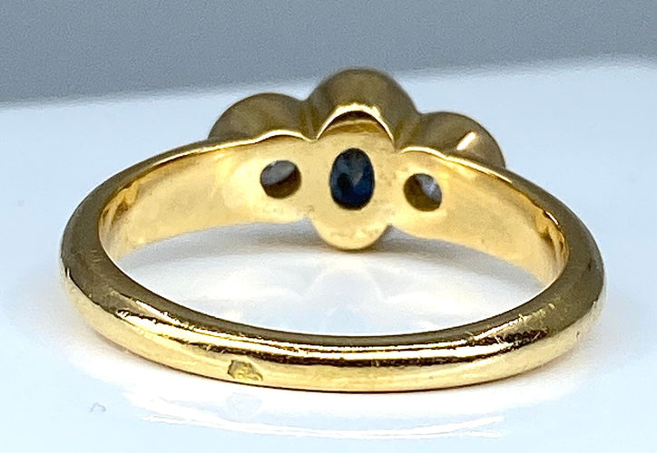 Bague 50 Bague saphir et diamants 58 Facettes AB163