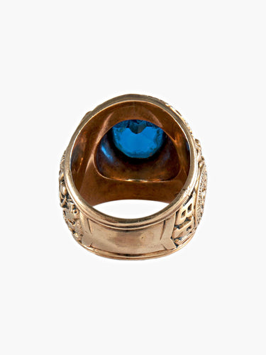 Bague Chevalière Université Américaine 58 Facettes