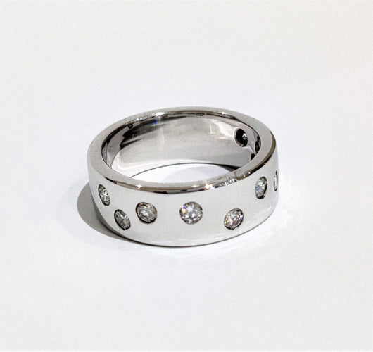 Bague 58 Bague ruban or blanc diamants 58 Facettes 1-767/6