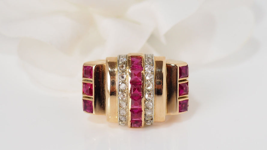 Bague Bague Tank en or rose, diamants et rubis 58 Facettes 27017