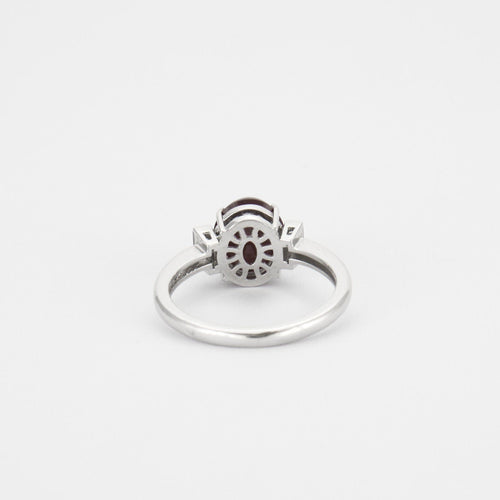Bague 53 BAGUE RUBIS ENTOURAGE DIAMANTS 58 Facettes