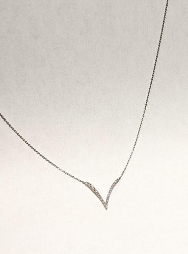 Collier DJULA collier V or et diamants 58 Facettes