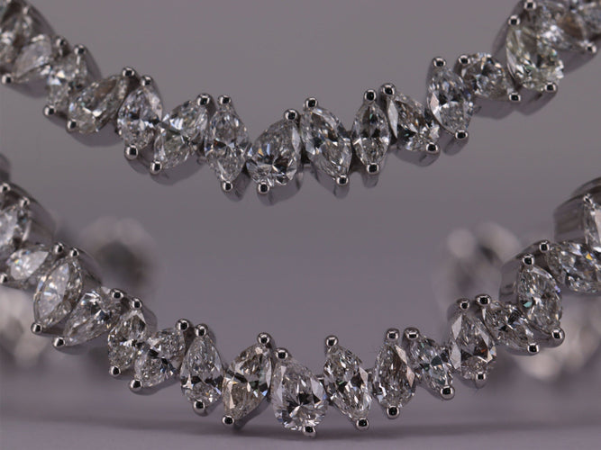 Bracelet Bracelet cocktail Diamants poires et marquises 58 Facettes P680