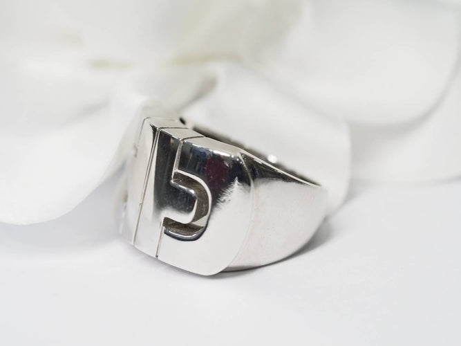 Bague 50 Bague Bvlgari Parentesi en or blanc 58 Facettes 27581