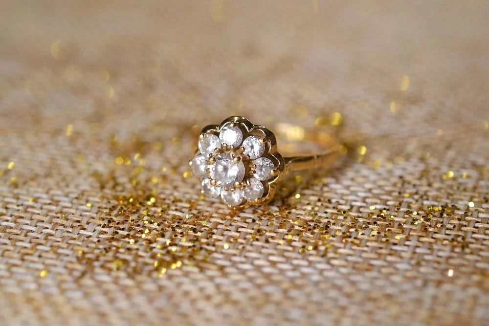 Bague Marguerite Or jaune Oxydes 58 Facettes Ref1797