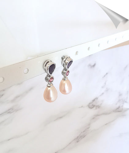 Boucles d'oreilles Pendantes perles de culture, améthystes, tourmalines 58 Facettes AA 1559