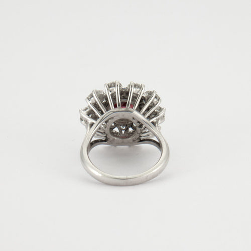 Bague 49.5 Bague marguerite, grenat, diamants 58 Facettes