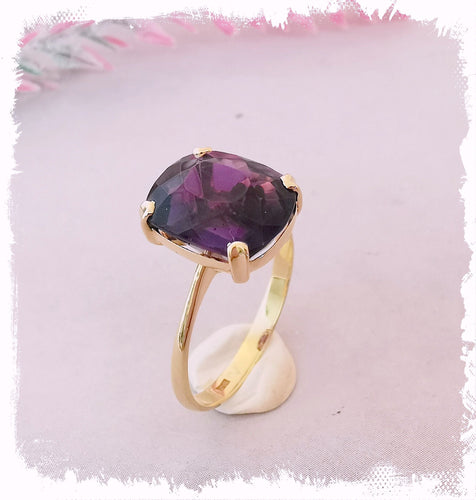 Bague Bague Spinelle mauve en Solitaire Or Jaune 58 Facettes AA 1497