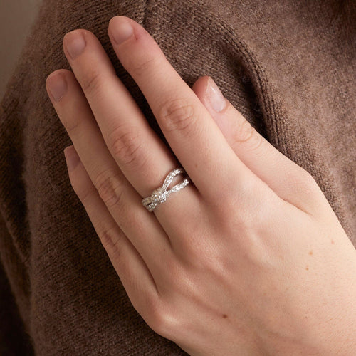 Bague 52 BAGUE CHAUMET LIENS SEDUCTION OR GRIS 58 Facettes