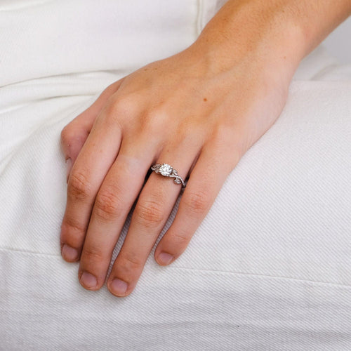 Bague 50 DE BEERS - Bague Feuillage Diamants 58 Facettes 1.13209