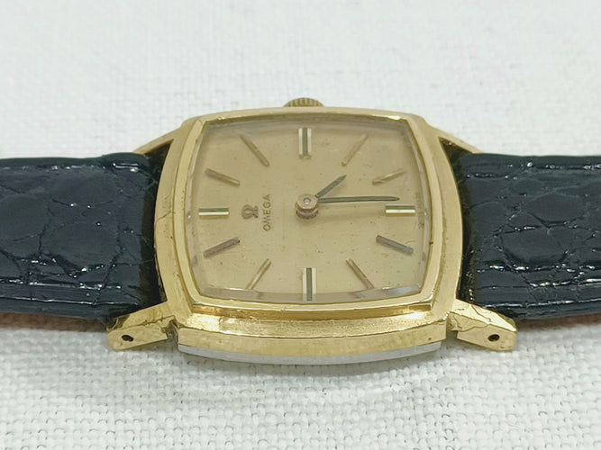 Montre Montre femme Omega 58 Facettes