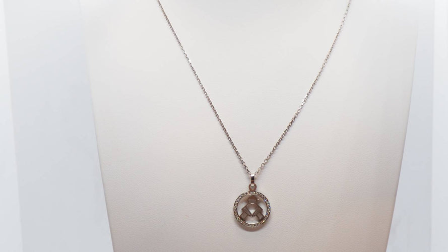 Collier Collier pendentif en or blanc et diamants Chaumet Little Boy 58 Facettes