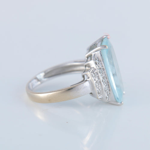 Bague 54 Bague or blanc aigue-marine 58 Facettes