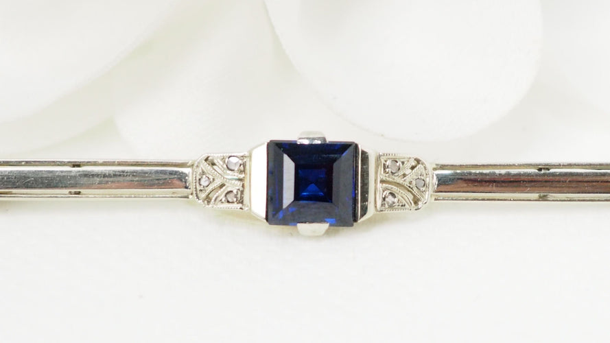 Broche Broche barrette Or blanc Saphir et roses de Diamants 58 Facettes 31117