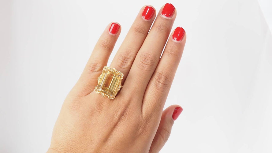 Bague 56 Bague vintage en or jaune et citrine 58 Facettes 32214