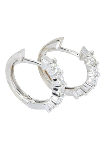 Boucles d'oreilles CRÉOLES MODERNE DIAMANTS 58 Facettes 048901