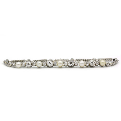 Bracelet Bracelet - Platine, Diamants et Perles 58 Facettes 240001R