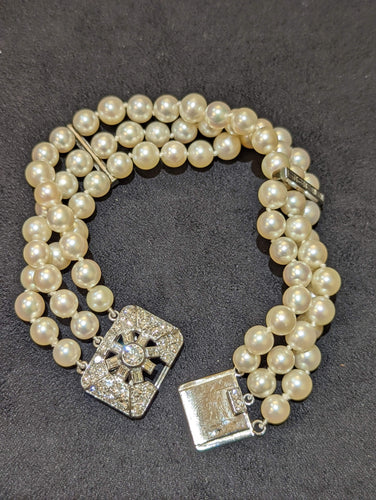 Bracelet Bracelet Art Déco en perles et fermoir diamants 58 Facettes