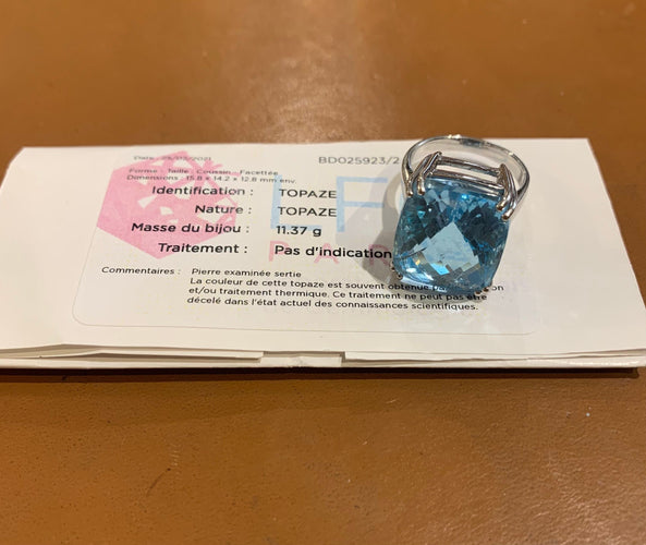 Bague Bague or gris, topaze 58 Facettes B353