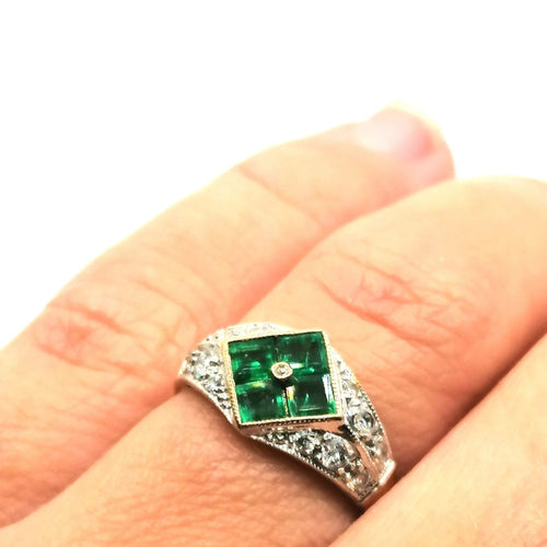 Bague 50 Bague Art Déco diamants et émeraudes 58 Facettes 3712