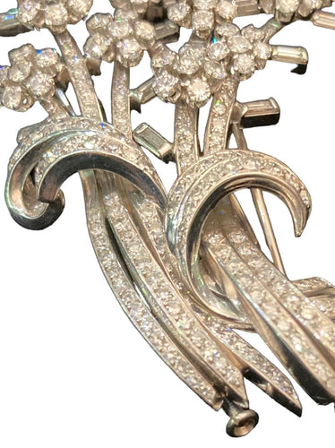 Broche Broche simple ou double, platine, or et diamants 58 Facettes