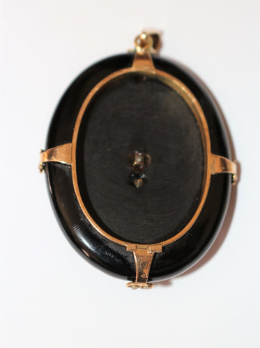 Pendentif Pendentif En Onyx Et Perles XIXe 58 Facettes 468