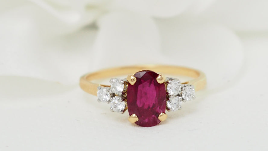 Bague 58 Bague or jaune rubis diamants 58 Facettes 32350