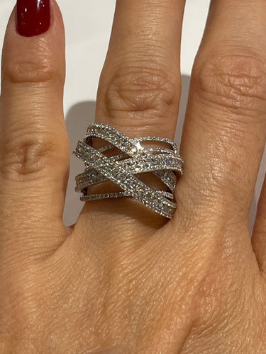 Bague Bague bombée or blanc et diamants 58 Facettes