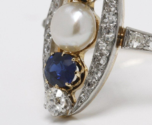 Bague 55 Bague marquise Belle Epoque, diamant, saphirs et perle fine 58 Facettes
