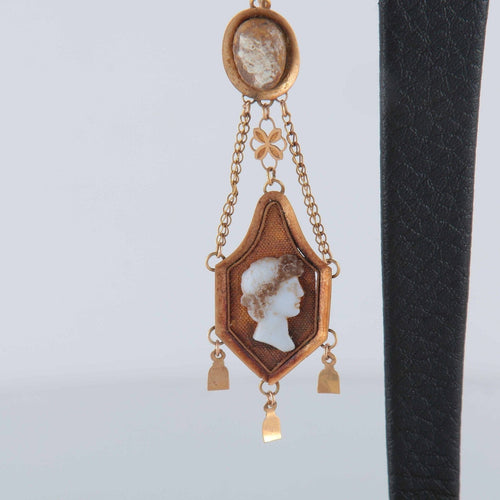 Boucles d'oreilles Boucles d'oreilles, or jaune, camée empire 58 Facettes