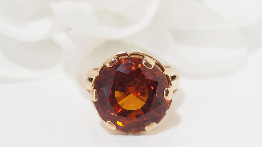 Bague Bague vintage or rose et saphir orange 58 Facettes 31806