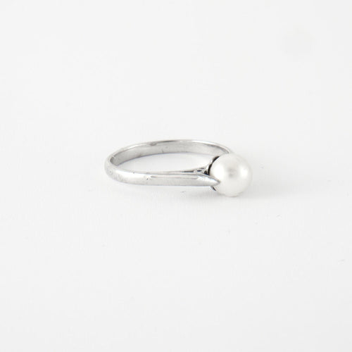 Bague 56.5 Bague Or blanc Perle de culture 58 Facettes