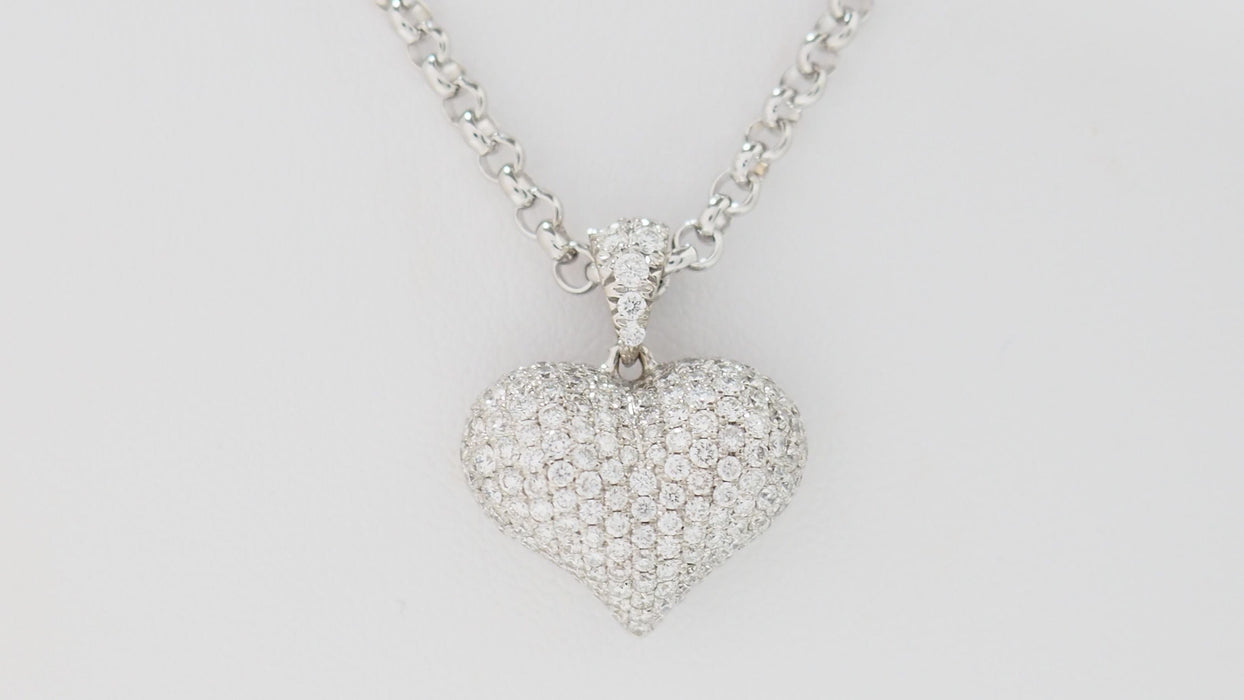 Collier Collier pendentif cœur en Or blanc & Diamants 58 Facettes 31370