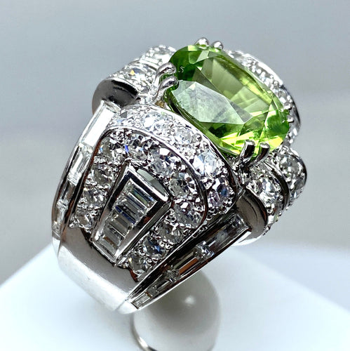 Bague Bague Art Déco Platine diamants et péridot 58 Facettes