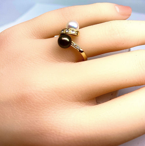 Bague 50.5 Bague en or jaune 18 carats, perle de Tahiti, perle de culture blanche et diamants 58 Facettes AB264