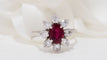 Bague 56 Bague entourage or blanc rubis ovale diamants 58 Facettes 32327